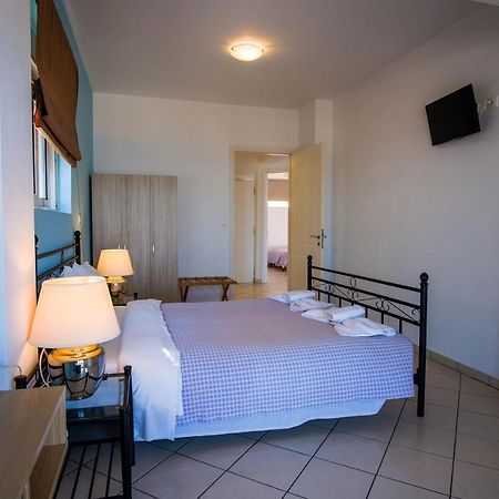 Agia Marina Blue Villas מראה חיצוני תמונה